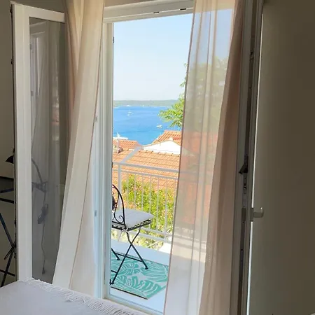Apartmán Yukka Comfor Center Hvar With Parking